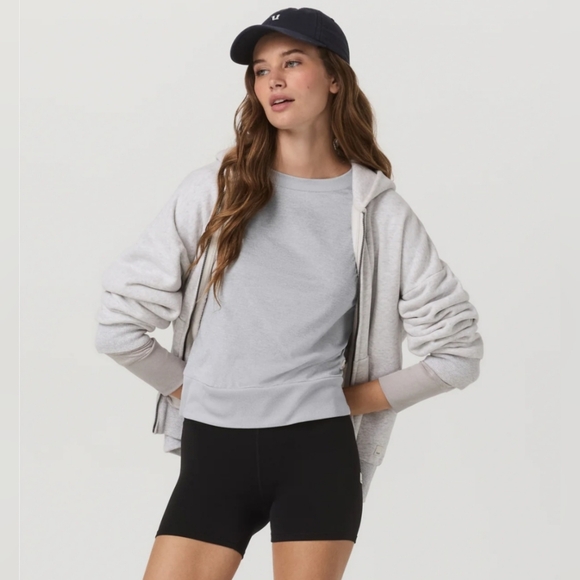 Vuori Women's Daydream Crew - Picture 2 of 8